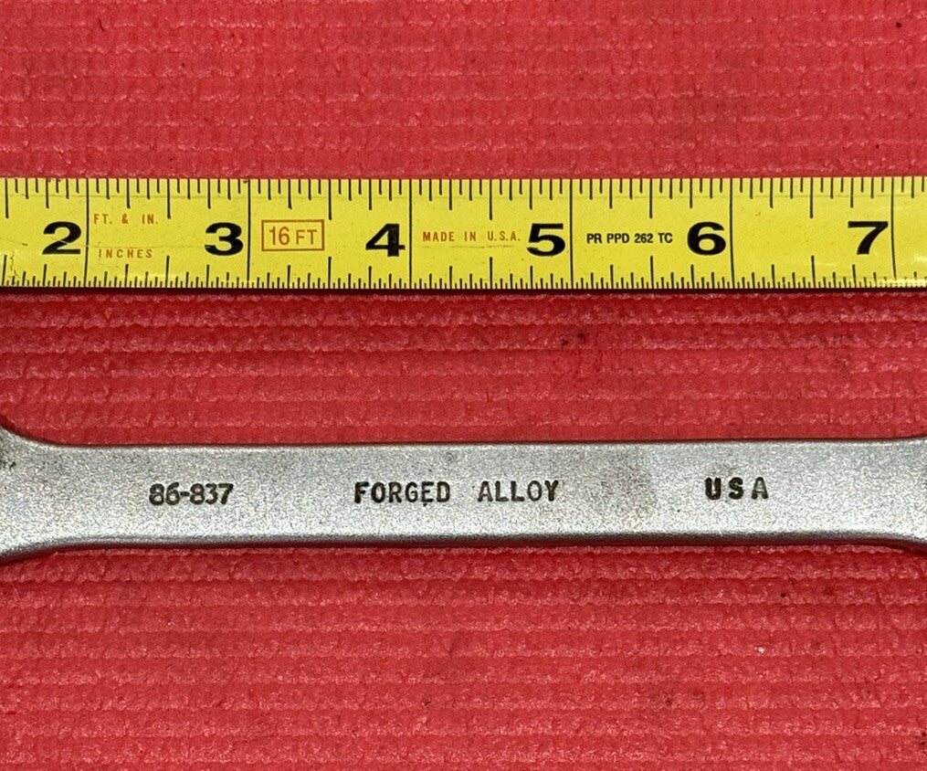 Vintage Stanley 86-837, SAE 5/8" Combination Wrench 12 Point Made in USA