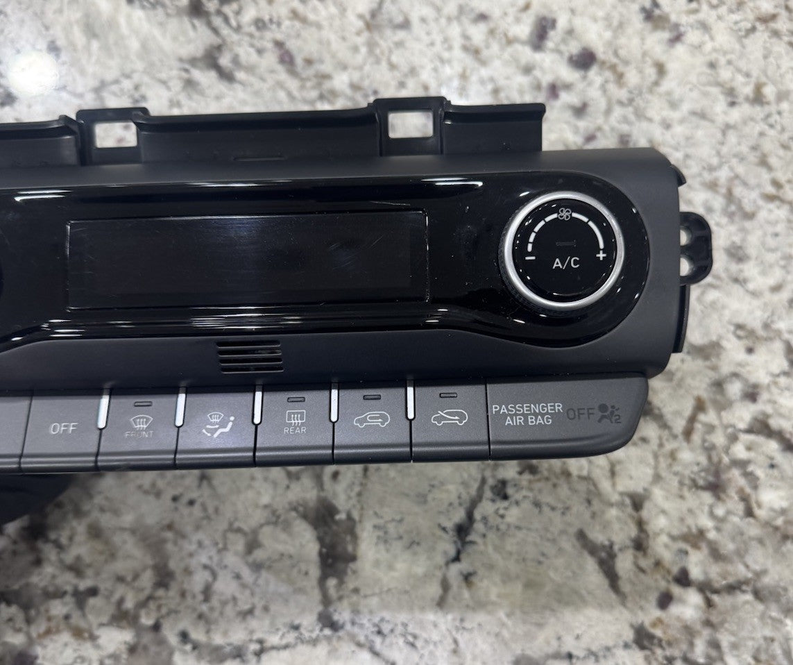 2022 2023 Hyundai Kona AC Heat Temperature Climate Control OEM 97250-J9DT0