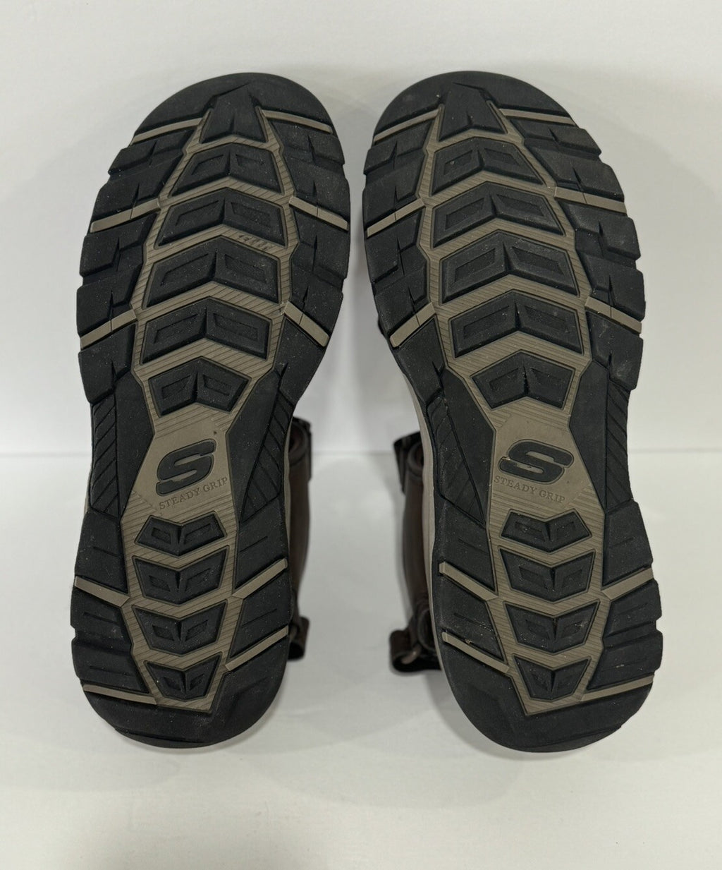 SKECHERS RELAXED FIT 204105/CHO TRESMAN  GARO CHOCOLATE LUXE FOAM SANDAL SIZE 13