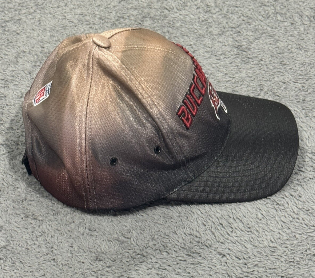 Vintage Puma NFL Tampa Bay Buccaneers Hat Pro Line Adjustable Cap Ombre