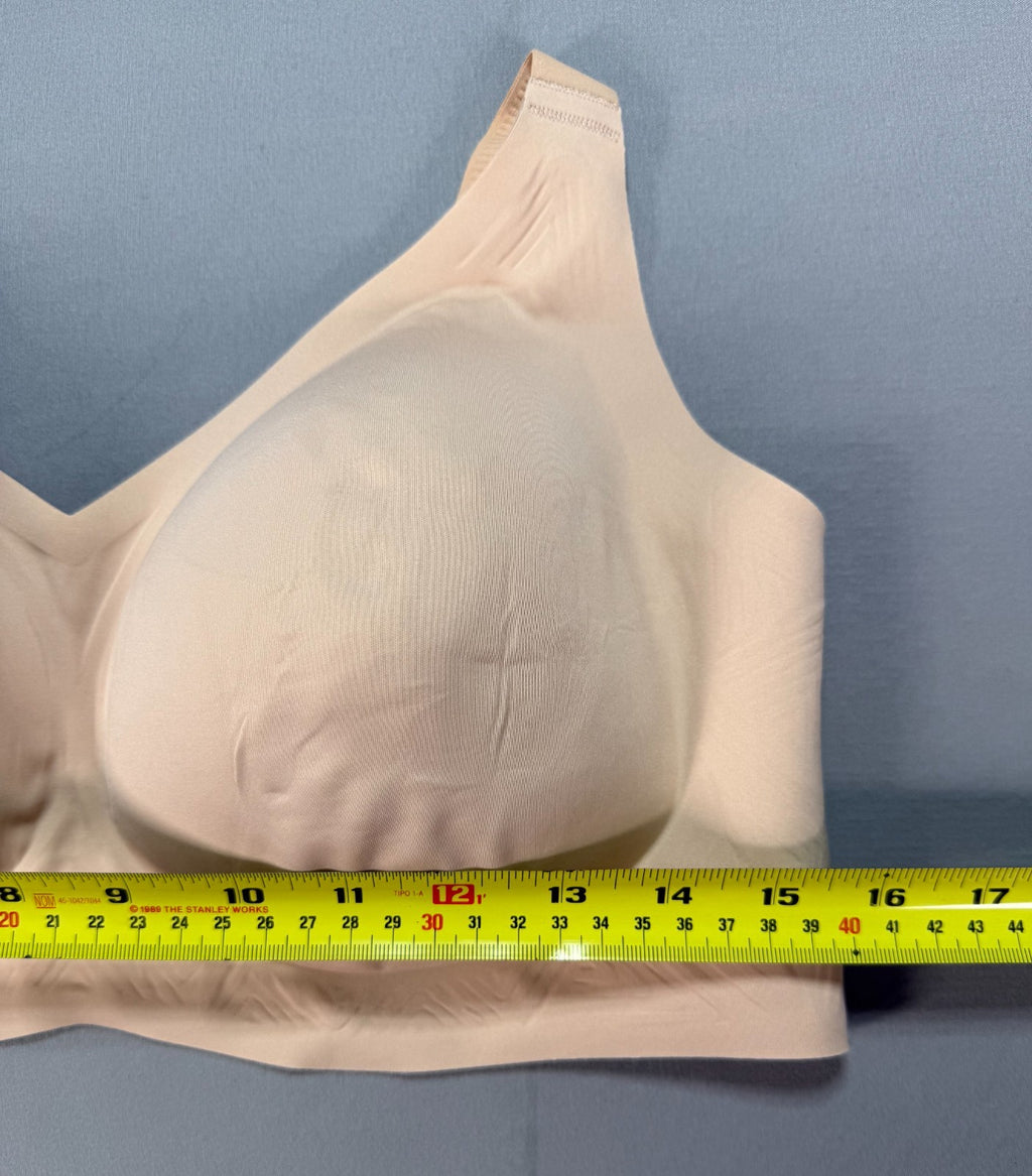 NWT Comfelie Seamless Wireless Highly flexible Everyday Bra Women's 2XL Beige