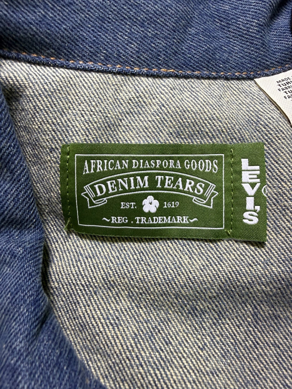 NWT Levi's X Tears Denim Track Jacket Men Large Blue Full-Zip Collared Pockets