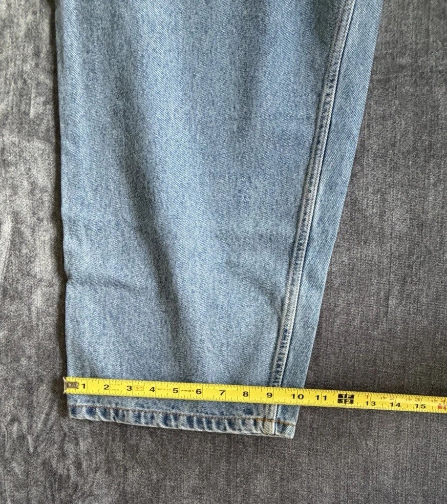 Basic Editions Relaxed Fit Men’s 48W X 30L Denim Blue  light Jeans Classic NWT
