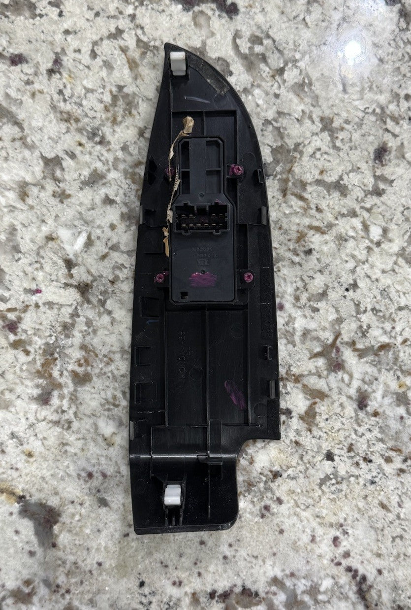2005-2010 Honda Odyssey Right Front Passenger Side Power Window Lock Switch OEM