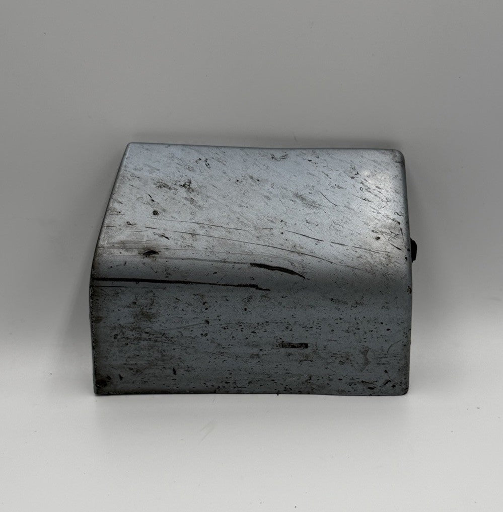 08/20 Grand Caravan/ 08-16 Town Country Right Front Fender Rocker Molding Lower