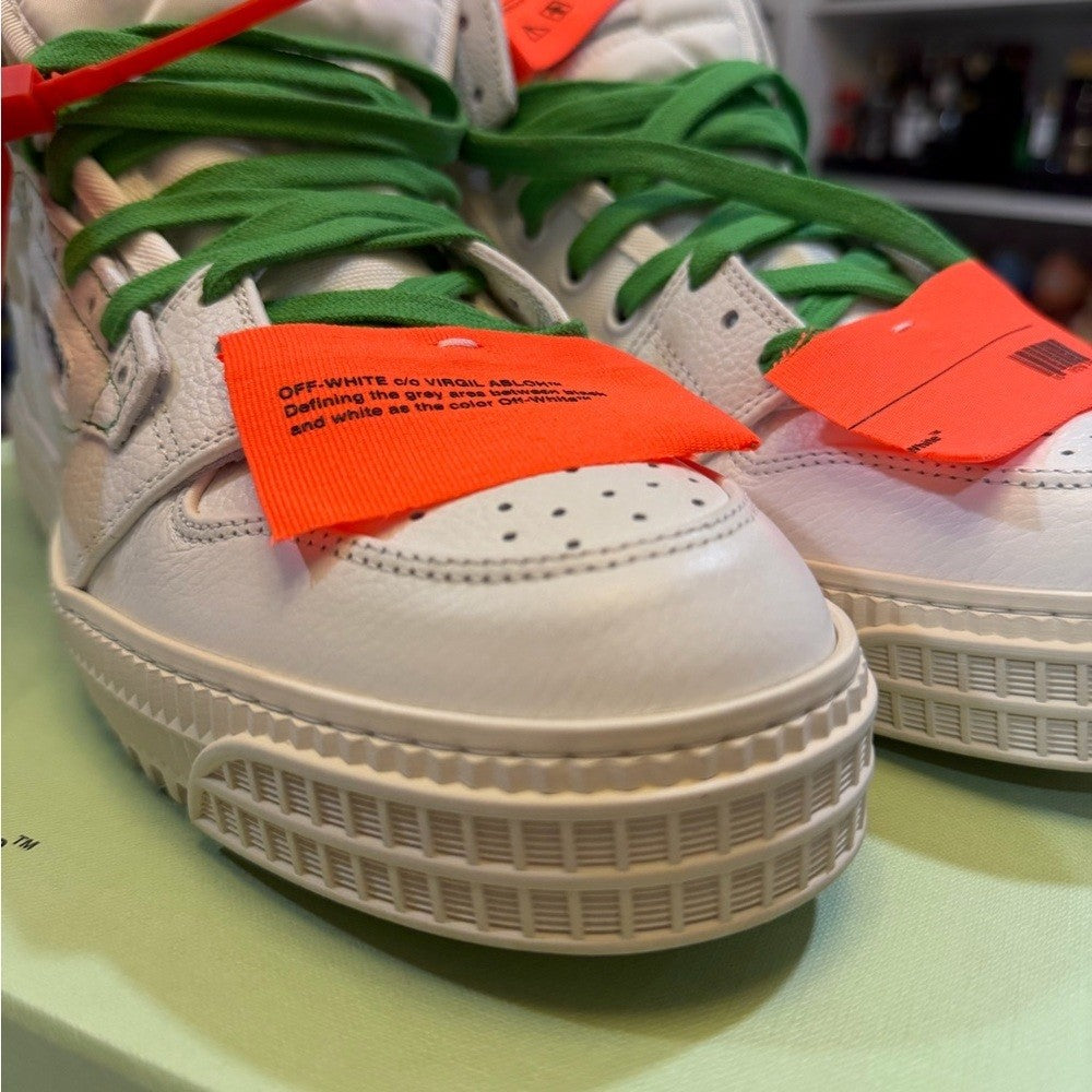 Off-White Off Court Sneakers - Virgil Abloh high tops NEW - SIZE 7.5