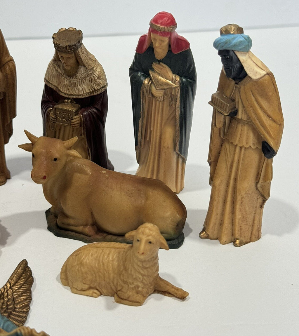 Vintage Nativity Mary Joseph Baby Jesus 3 Wise Men Shepherd SET of 12 Figures