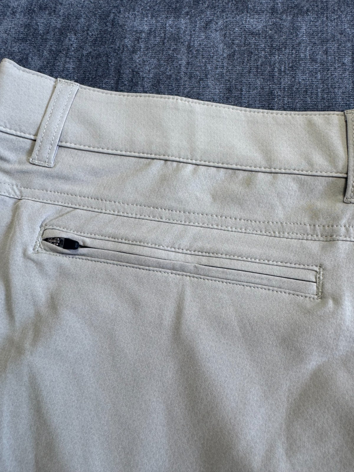 NWT Hurley Trek Hybrid Shorts Men's 40 Light Gray Regular Fit 4-Way Stretch