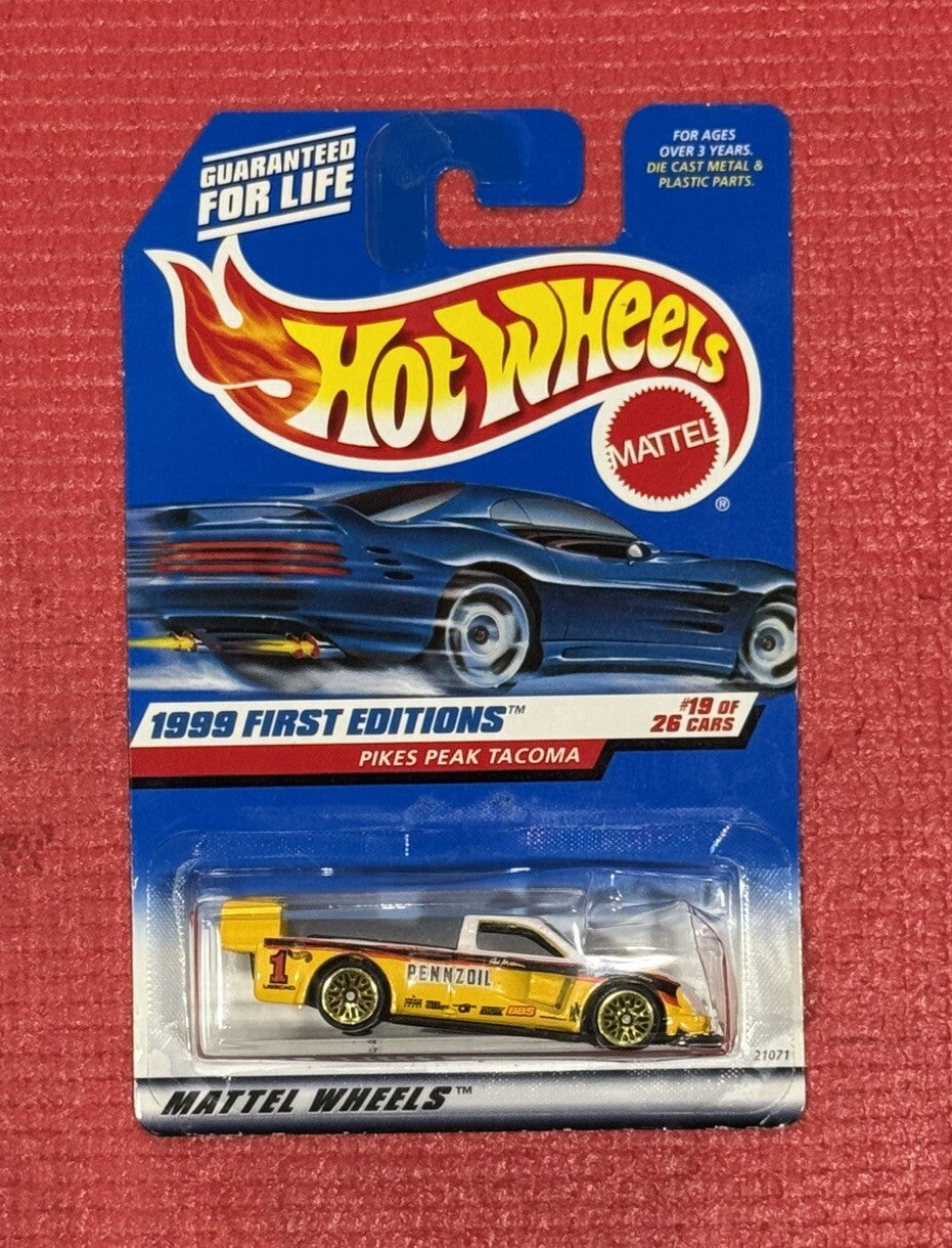 NEW 1999 Hot Wheels First Editions 19/26 Pikes Peak Tacoma #924