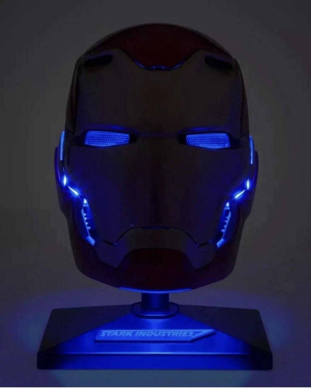 Disney Parks Marvel Iron Man Helmet Auto Open Mask LightsSounds New Sealed