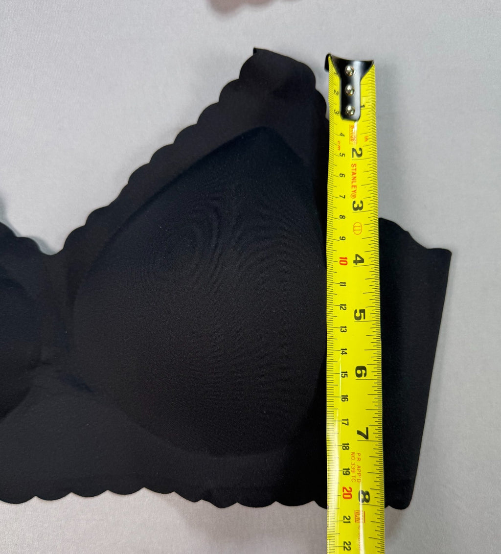 3-Pack Women's Wireless Bralette XL Multicolor Scalloped V-Neckline Molded Cups