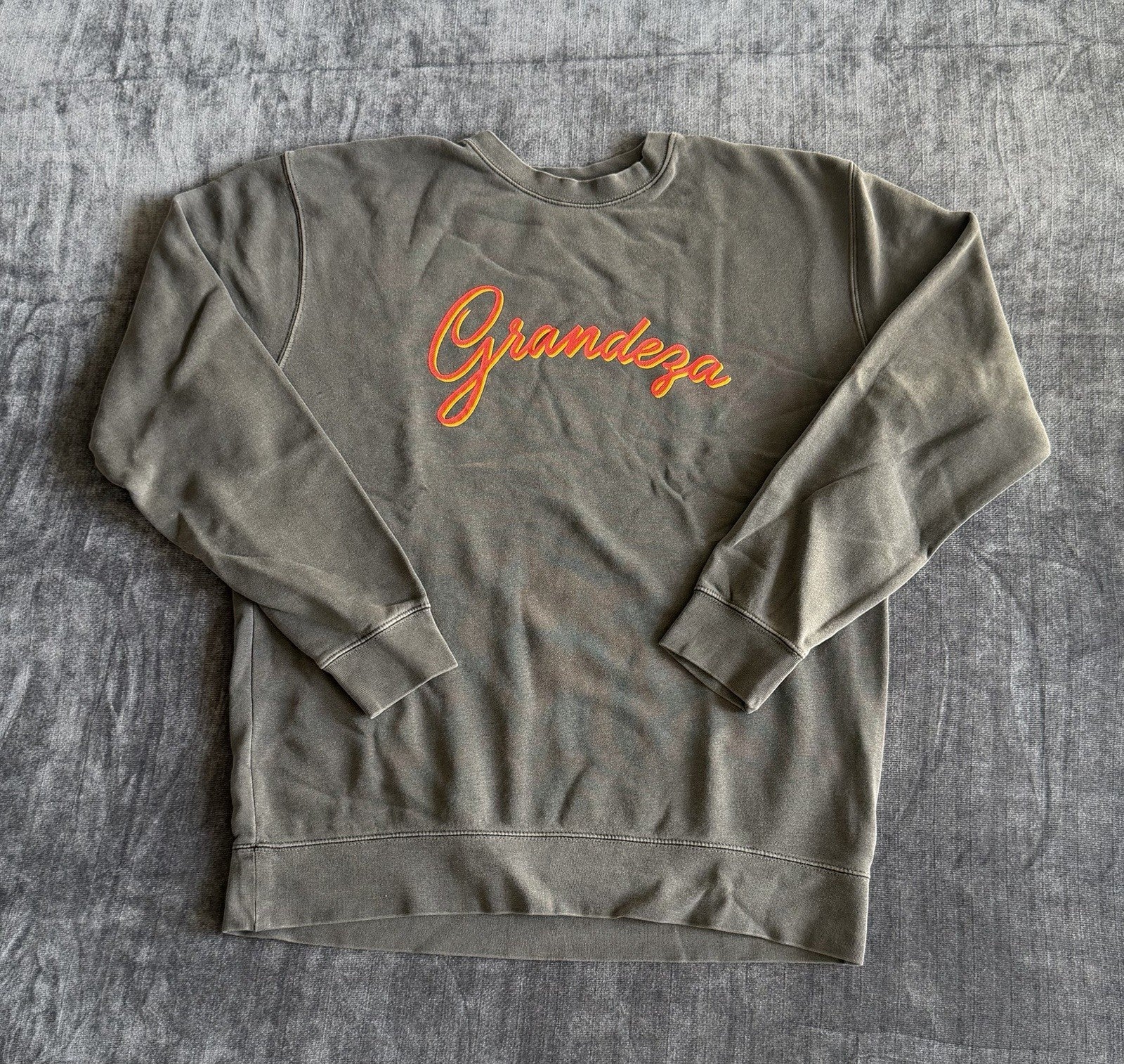 Grandeza Men’s Size Large (L) Gray RARE Crewneck Cotton Sweatshirt NWOT