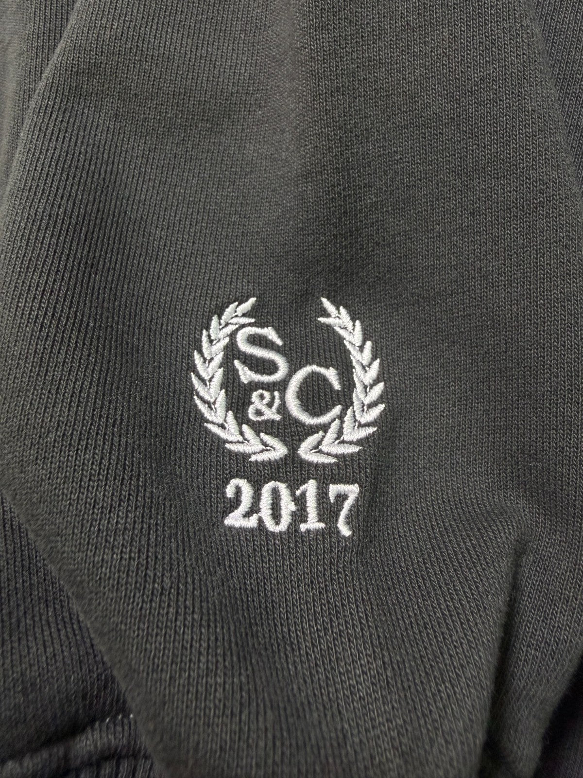 NWT Schlatt & Co Crewneck Sweatshirt Men's Medium Black Long Sleeve Y2K Sports