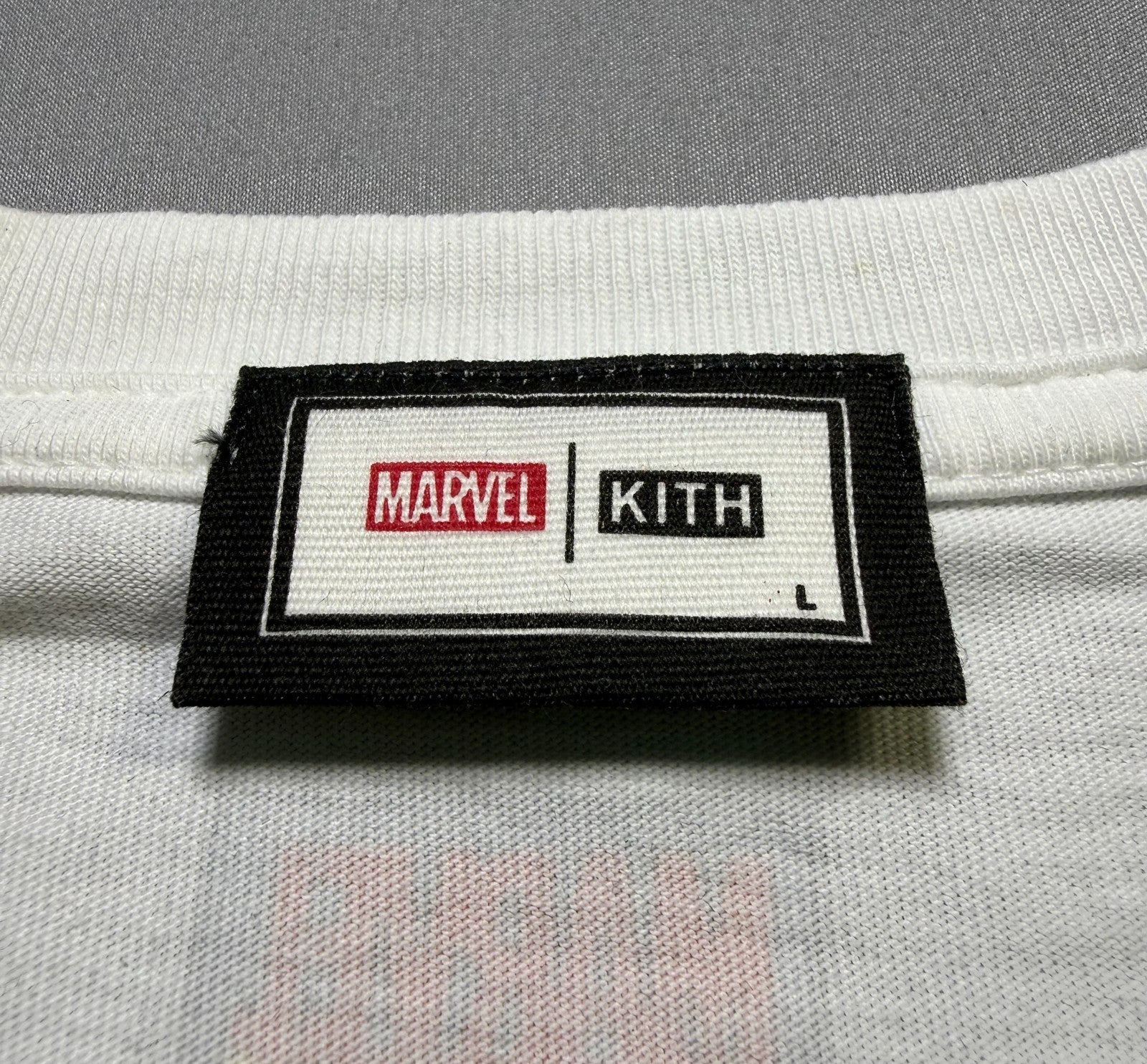 NWT Kith x Marvel Silver Surfer T-Shirt Men's Large White Short Sleeve Pullover