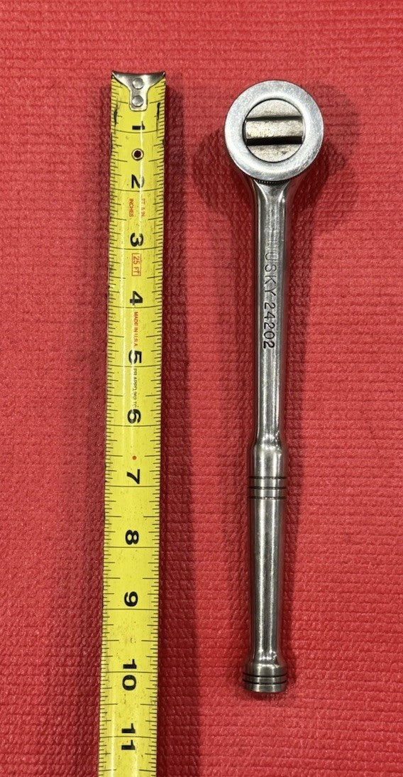 Vintage Husky 24202  1/2" Drive Quick Release Chrome Ratchet w/ Thumb Wheel