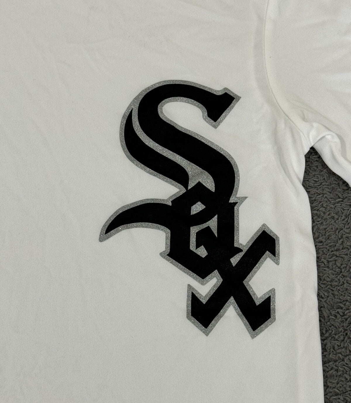 NEW Chicago White Sox Majestic Evolution Tee Cool Base Youth Size Small T-Shirt