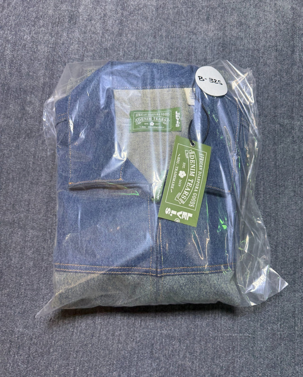 NWT Levi's X Tears Denim Track Jacket Men Medium Blue Full-Zip Collared Pockets