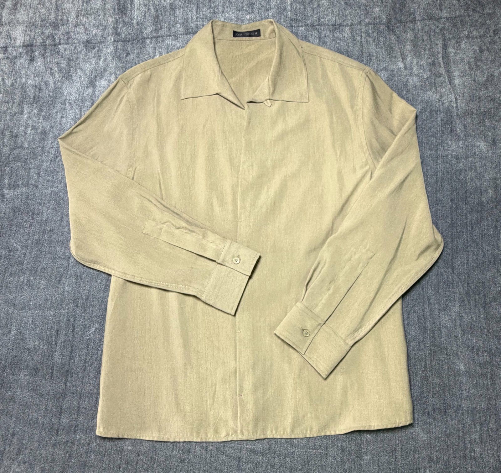 ZARA Relaxed Fit Shirt Men's Large Olive Green Long Sleeve Lapel Collar Button
