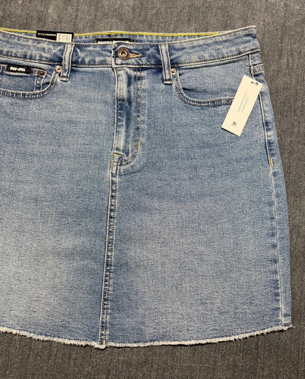 NWT DKNY Mid-Rise Pencil Skirt Women's 10 Blue Denim 5-Pocket Comfort Stretch