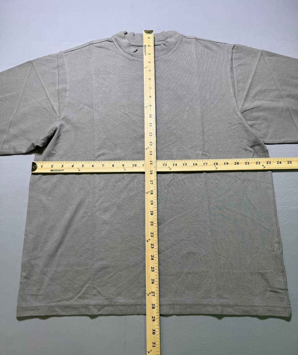 NWT YZY Gap T-Shirt Men's Medium Beige Tan Crew Neck Long Sleeve Pullover Casual