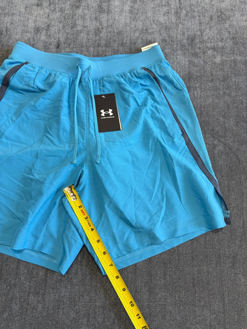 NWT Under Armour Launch Run 7" Shorts Men's Medium Blue Drawstring Lightweight