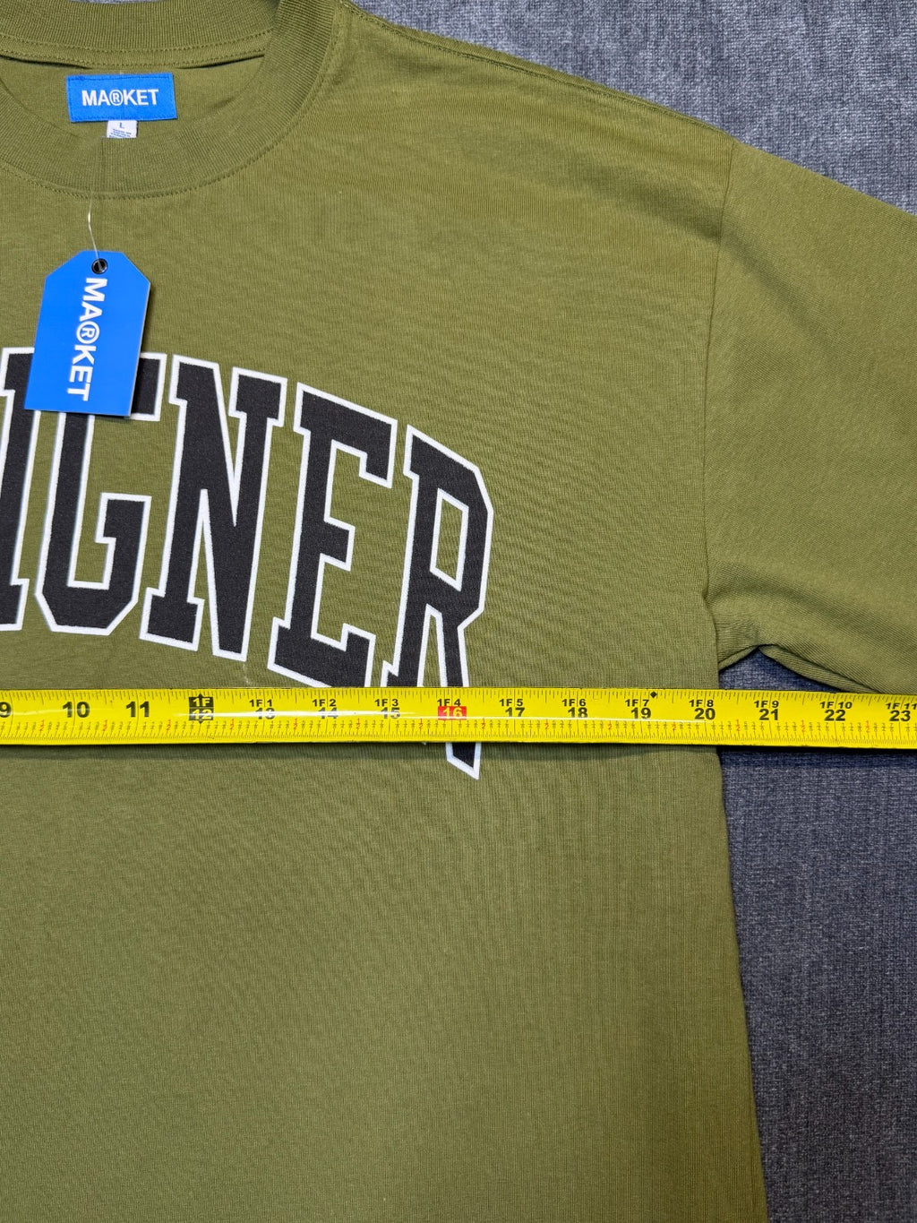NWT Market Short Sleeve "Designer" T-Shirt Men's Large Olive Green Crew Neck