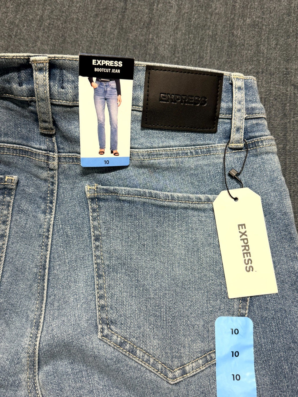 NWT Express Bootcut Jeans Women's 10 Blue Light Wash Casual 5-Pockets Zip Fly