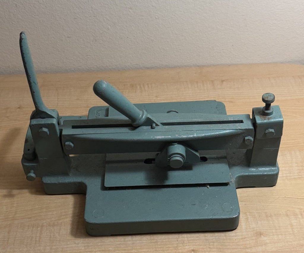 Vintage Brevetti Montolit Italian Manual Tile Cutter W/Original Paint Very Rare