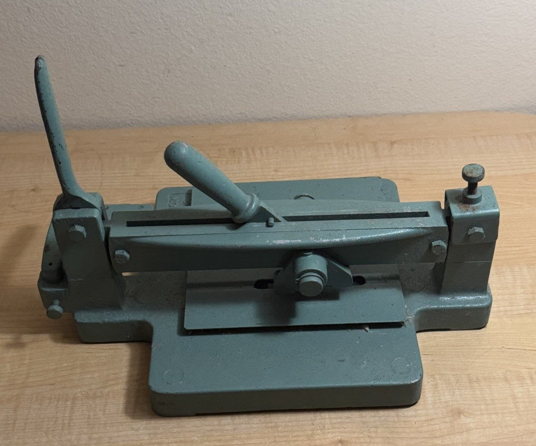 Vintage Brevetti Montolit Italian Manual Tile Cutter W/Original Paint Very Rare