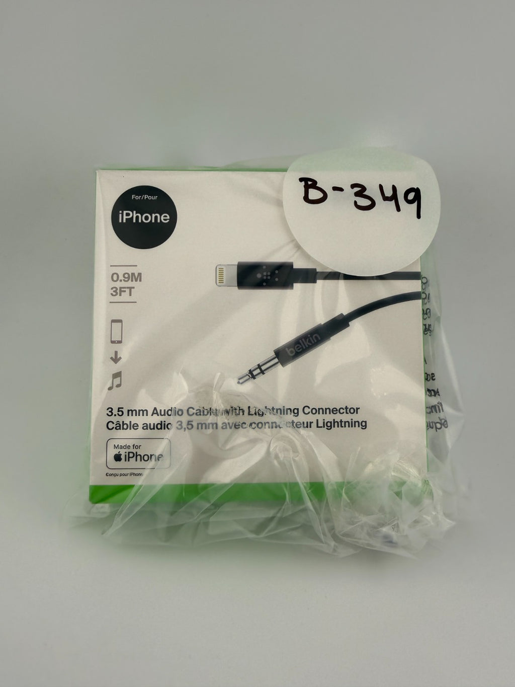 NEW Belkin Black 3ft iPhone Aux Cord 3.5mm Audio Cable with Connector
