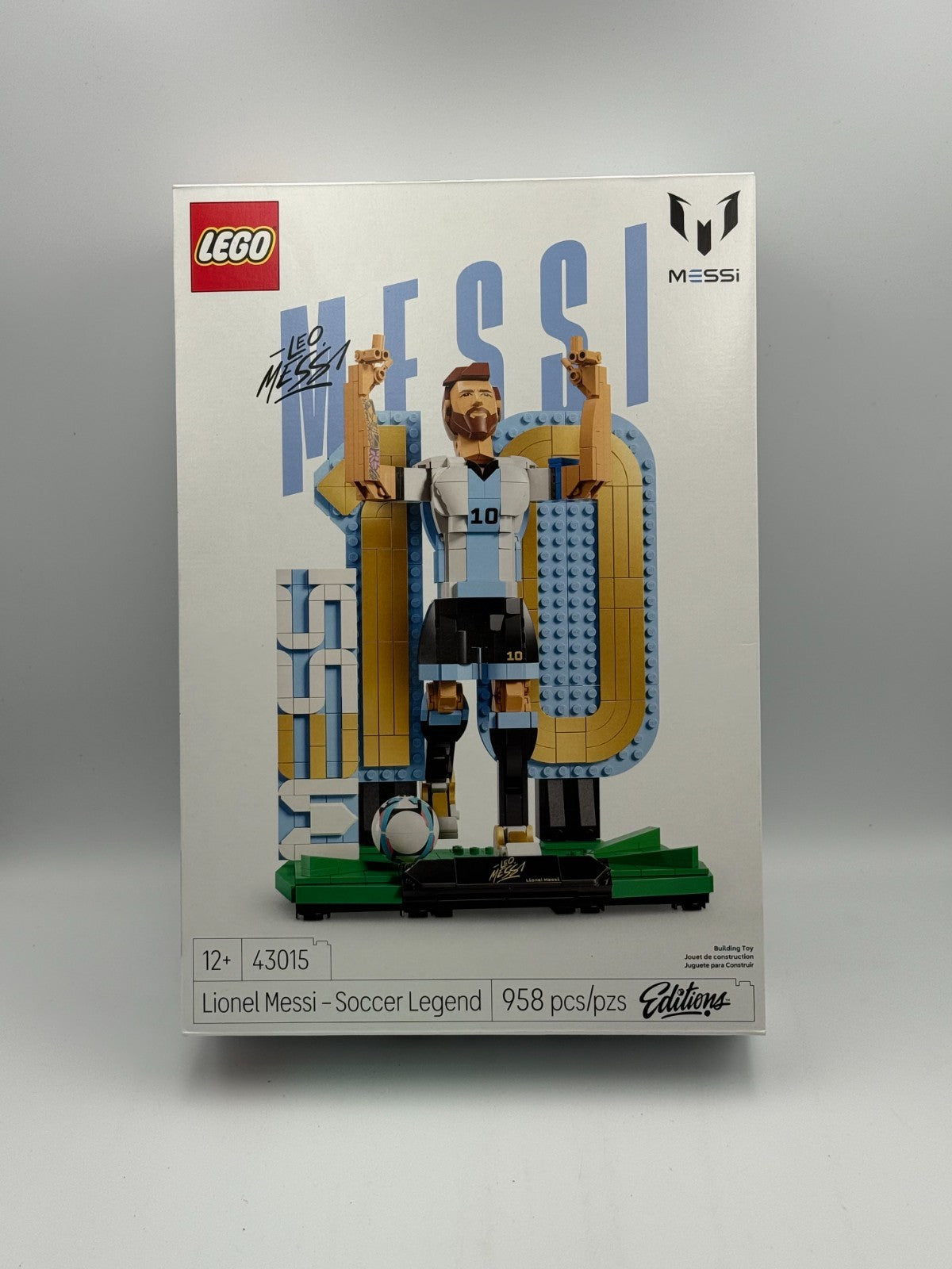 NEW LEGO Editions Lionel Messi Soccer Legend Building Toy Construction Set 43015