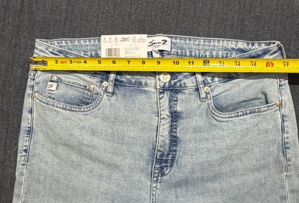 NWT Seven7 Bootcut Jeans Women's 12 Light Blue Denim High-Rise Casual Hipster