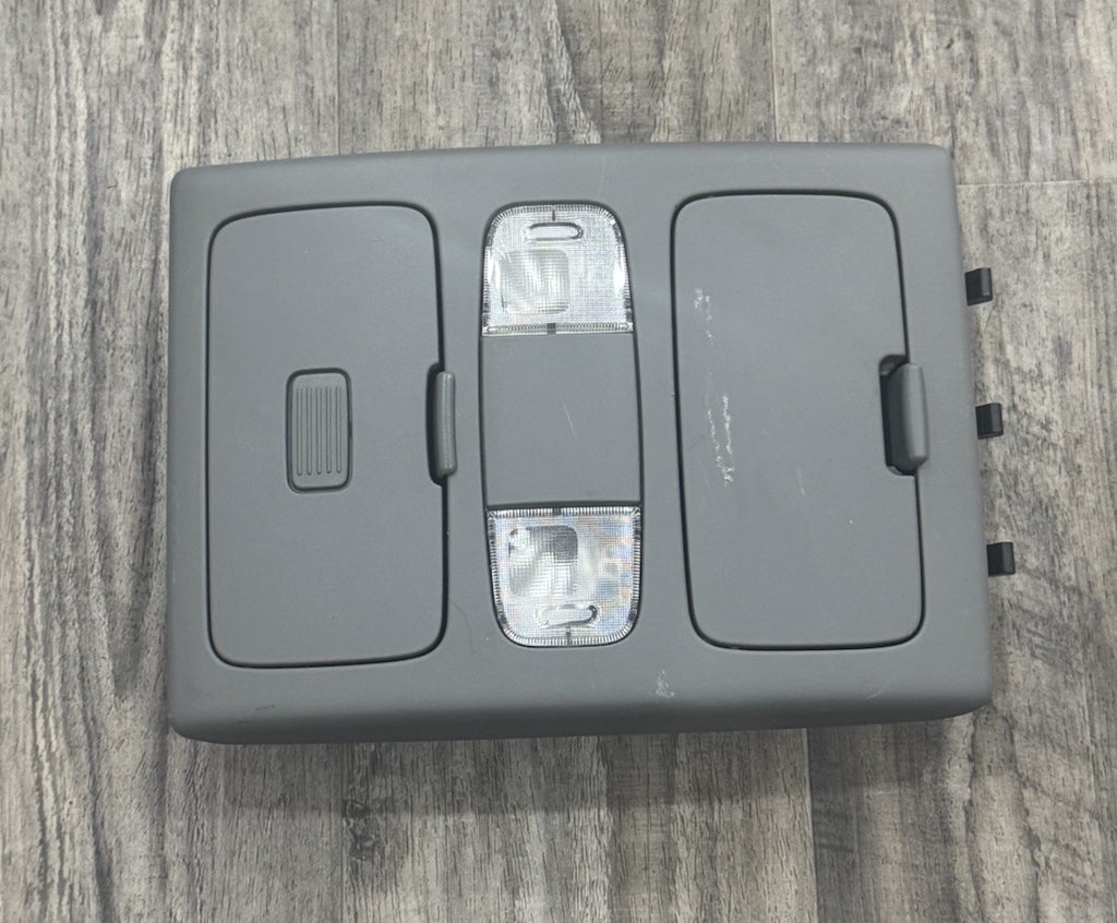 2005-2011 TOYOTA TACOMA OEM Overhead Dome Console Map GRAY W/O COMPASS GENUINE
