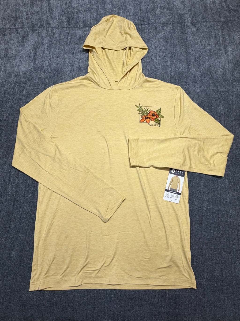 NWT Reel Life Atlantic Hooded UV T-Shirt Men's Small Yellow Long Sleeve Pullover
