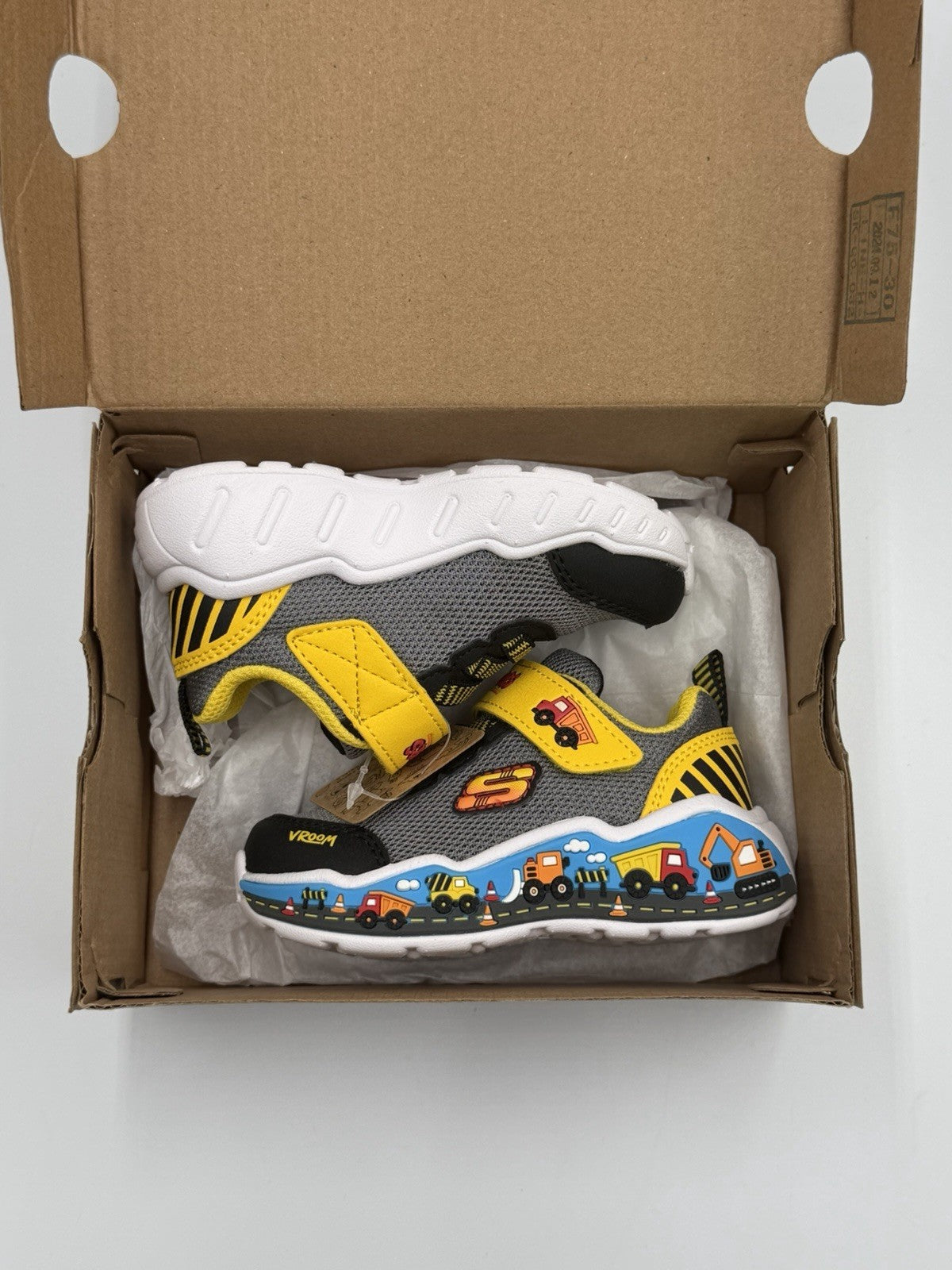 NEW Sketchers Vroom Sneakers Toddler Boys Size 5 Gray Yellow Construction Trucks