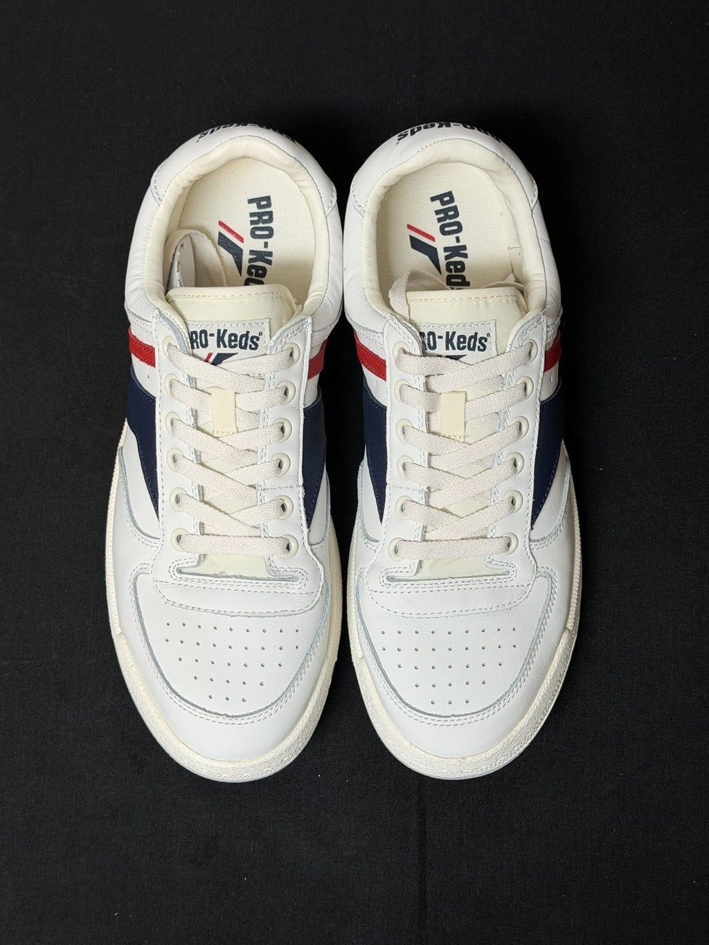 Pro-Keds Skyhawk Men's Size 10.5 (M) White/Blue/Red Low Top Leather Sneakers NWT