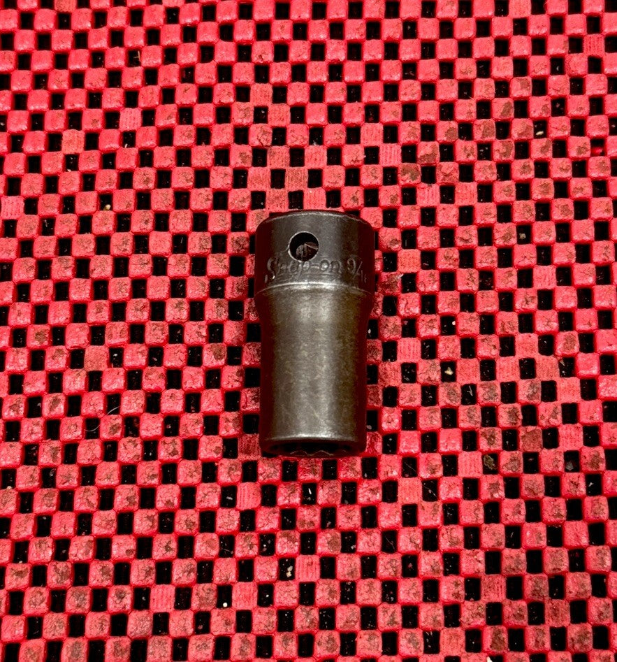 SNAP ON  SDHB180  1/2" Drive 12-Pt. SAE 9/16" Semi Deep Impact Socket  USA