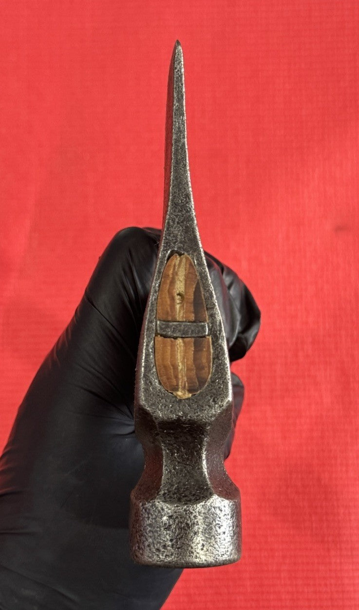 Vintage KELLY Axe & Tool Co. VANADIUM Embossed Carpenter Hatchet USA Super Clean