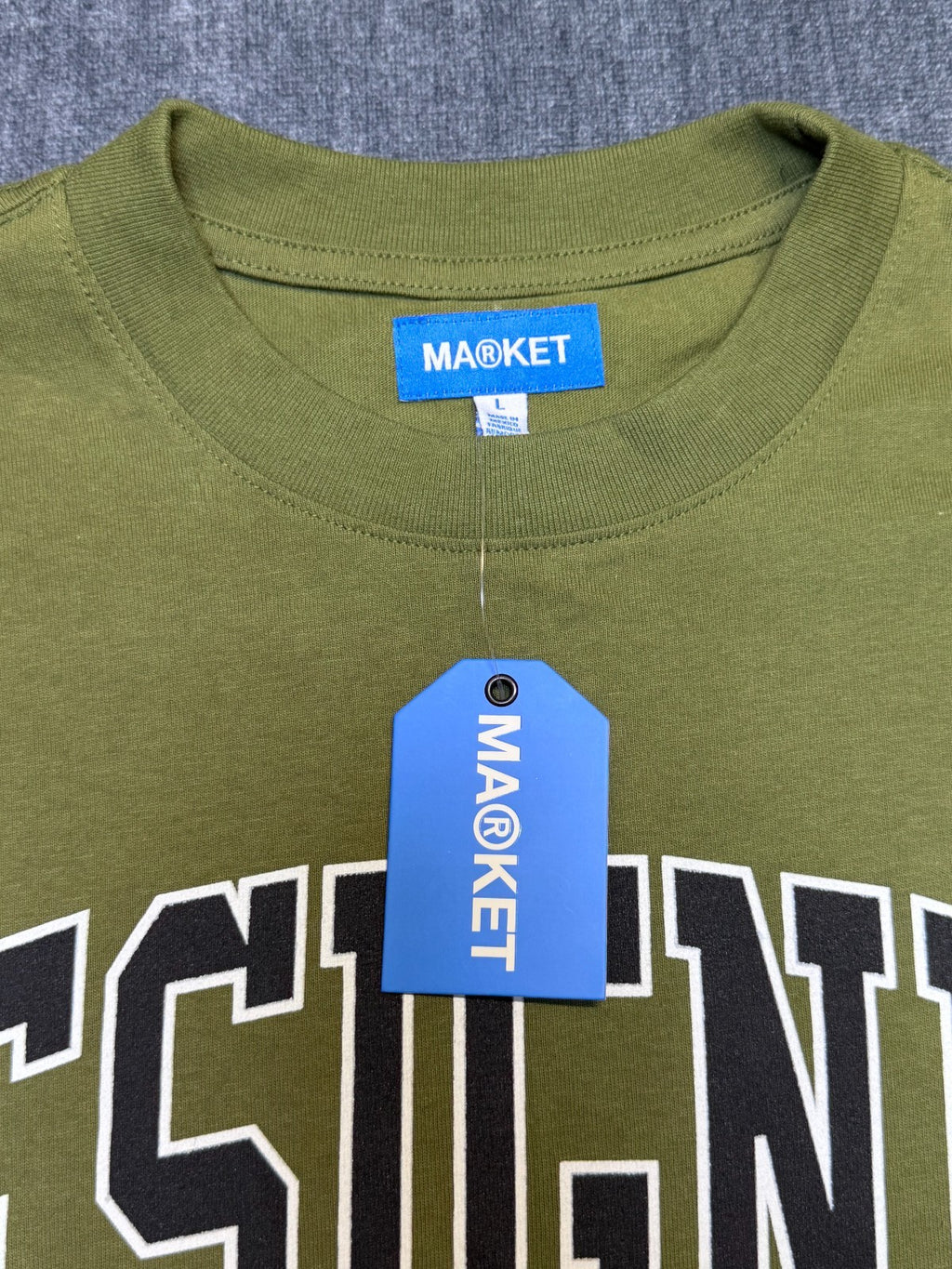 NWT Market Short Sleeve "Designer" T-Shirt Men's Large Olive Green Crew Neck