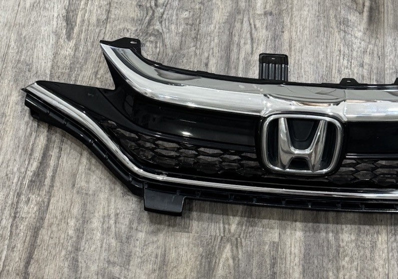 2018-2020 Honda Fit Front Bumper Grille Grill Chrome  OEM Genuine