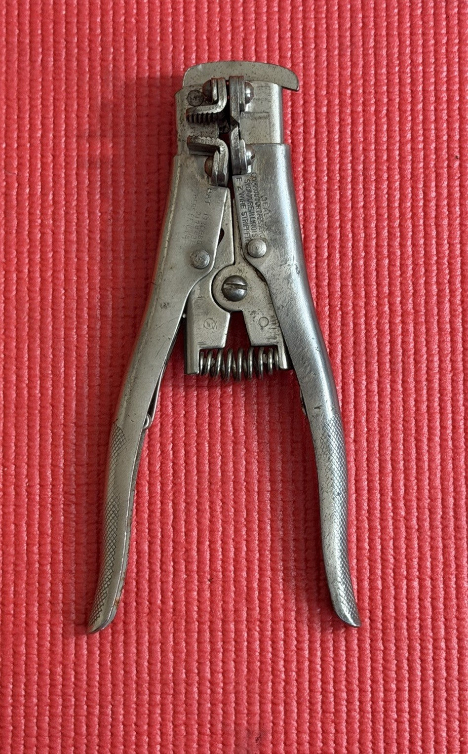 Vintage Ideal industries E – Z wire strippers Made In USA