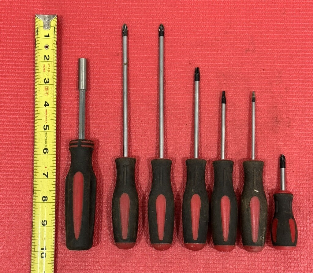 Vintage 8 PC Soft Handle Screwdriver Set Philips, Magnetic, & Torx