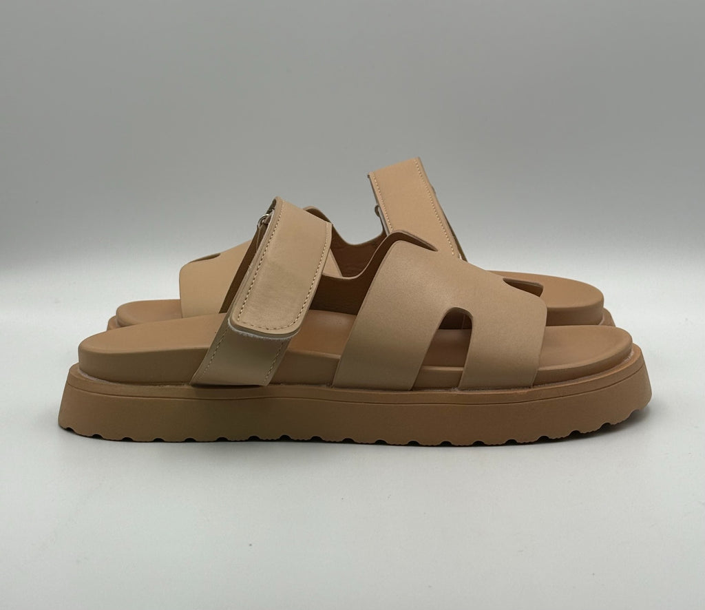 Thick Platform Slide Flat Sandals Women 11.5 Apricot Beige Open Toe Strap Summer