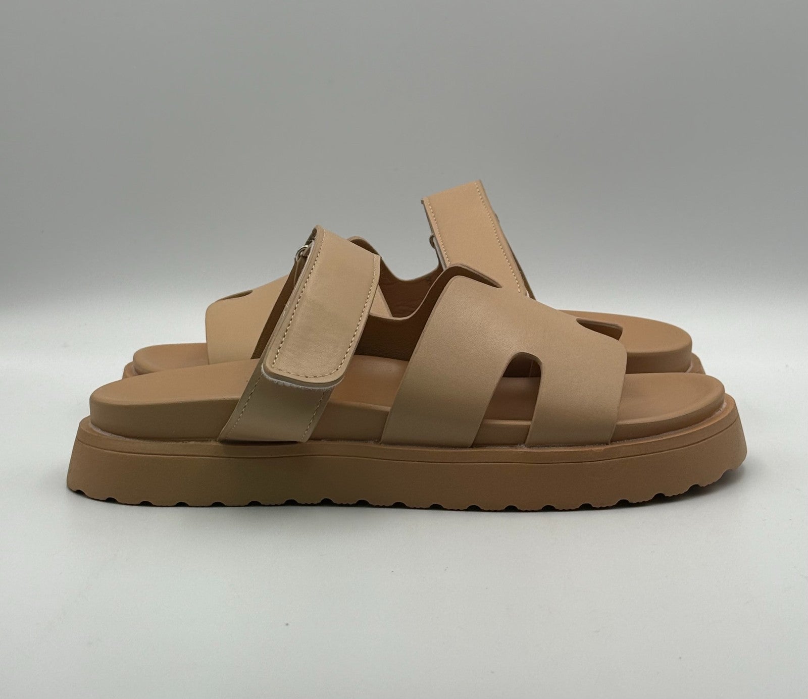 Thick Platform Slide Flat Sandals Women 11.5 Apricot Beige Open Toe Strap Summer