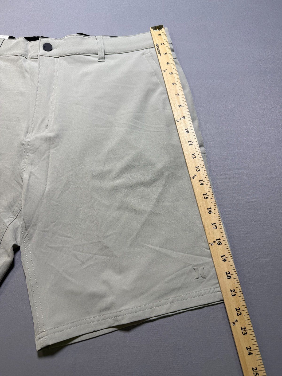 NWT Hurley All Day Hybrid Short Men's Size 38 Light Grey 4-Way Stretch Comfort