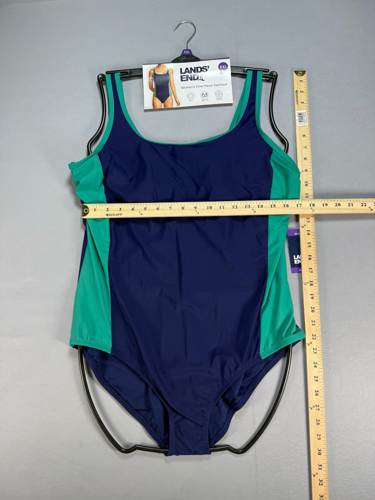 NWT Lands' End Fully Lined Scoop Neck One-Piece Swimsuit Women's 2XL Blue/Green