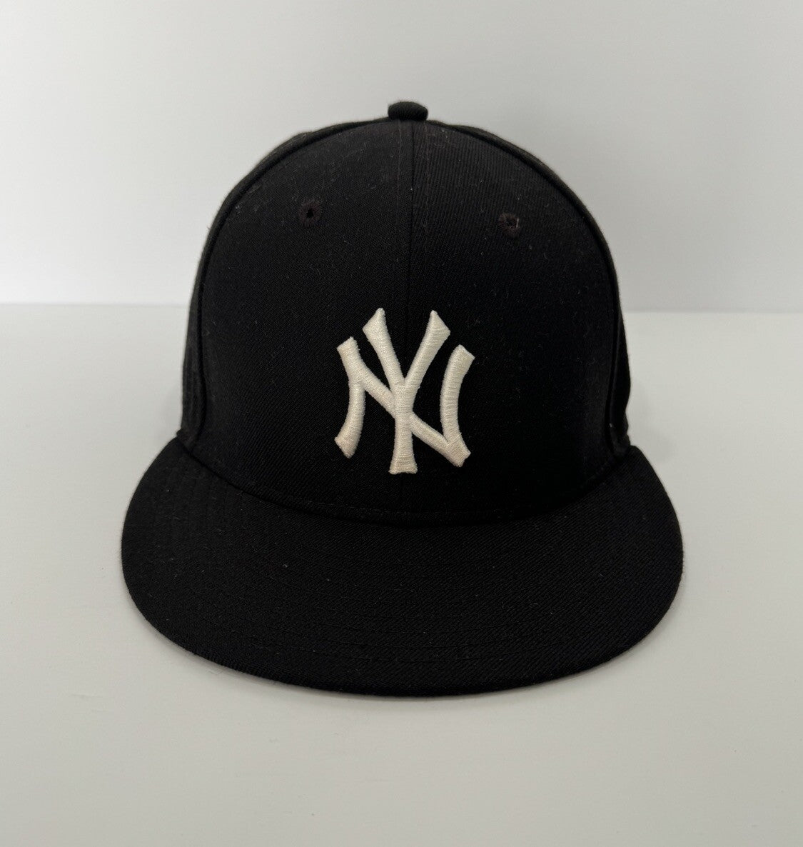 New York Yankees New Era 59FIFTY Hat Cap Unisex Size 7 MLB Black C1