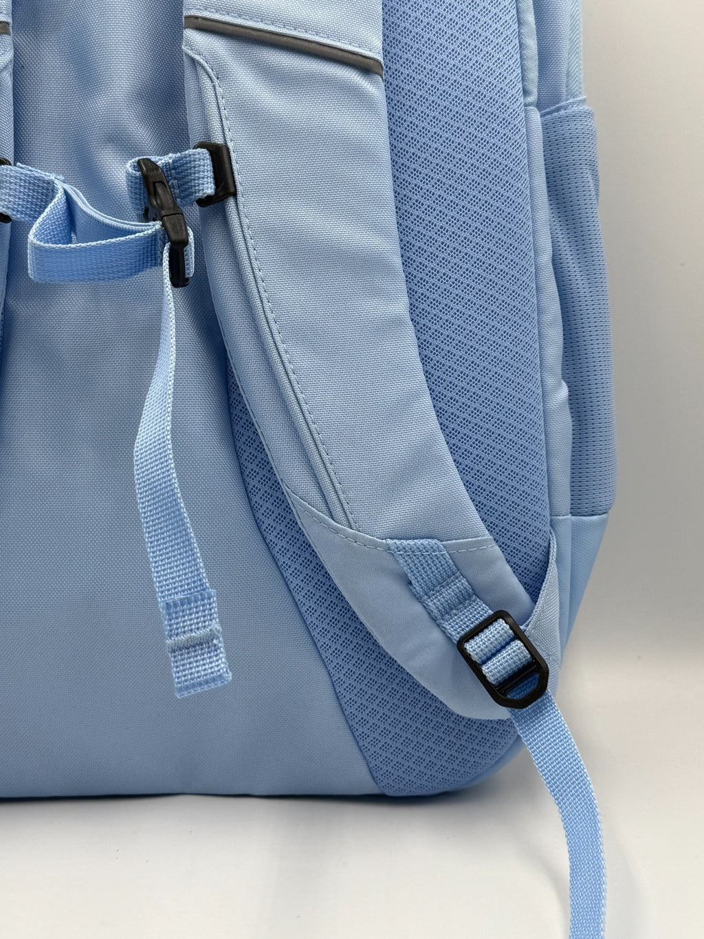 NWT All In Motion 21L Sporty Backpack Light Sky Blue Fits 15" Laptop School Bag