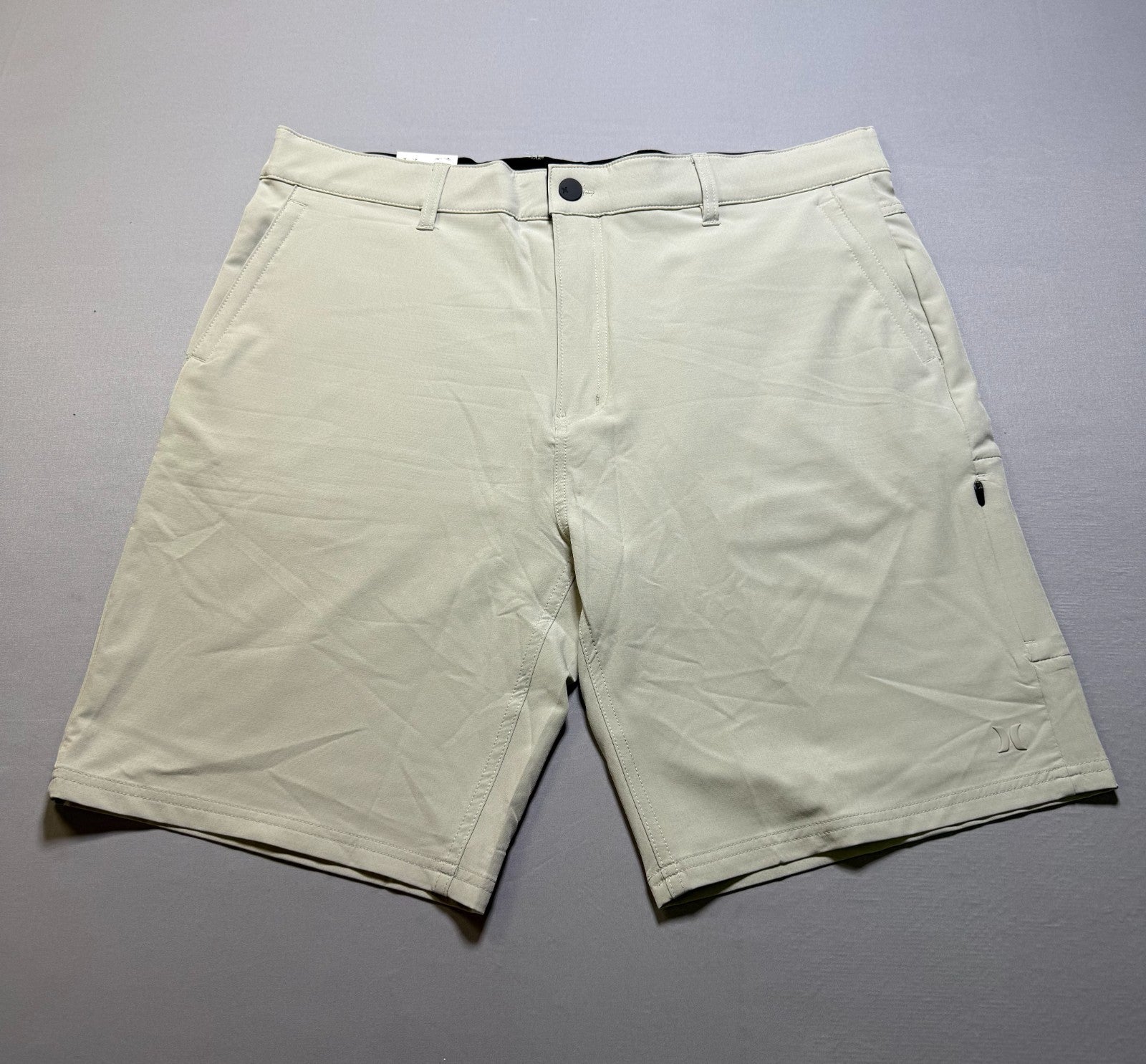 NWT Hurley All Day Hybrid Short Men's Size 38 Light Grey 4-Way Stretch Comfort