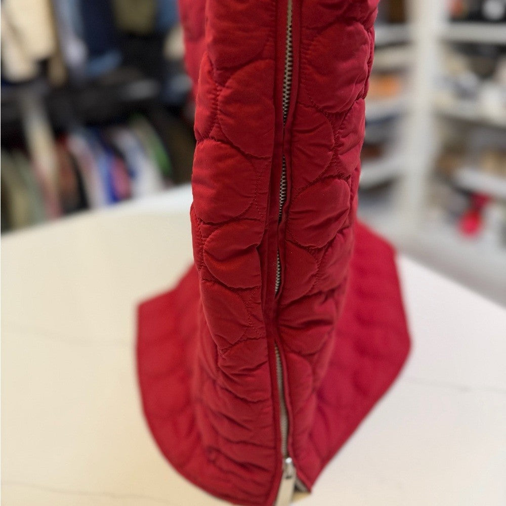 Off-White Patch Arr Buckleup Quilt Vest - Red Midium